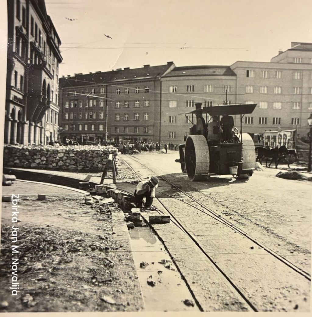 Trg žrtava fašizma. Popravak kolnika i tramvajske pruge